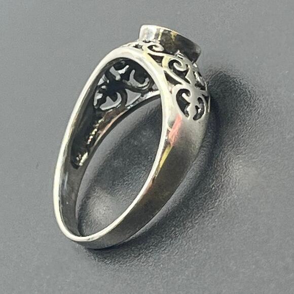 SU Vintage Sterling Silver THAILAND Women Black Onyx Scroll Filigree Ring Sz 8.5 - Picture 8 of 11
